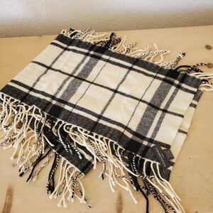 Banana Republic Black Off White Buffalo Plaid Wool Angora Rabbit Hair Long Scarf